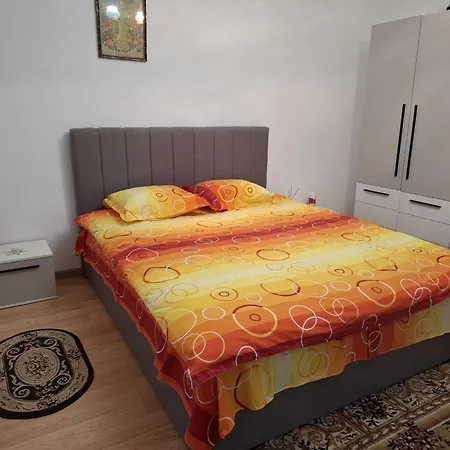 Central Room Bucureşti